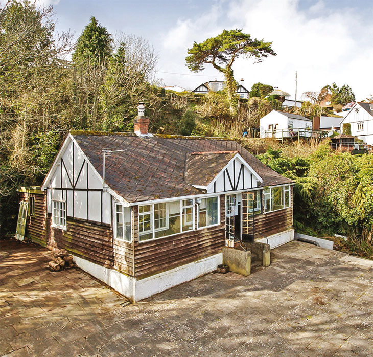 Network Auction coastal property image
