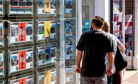 Agency window shopping image