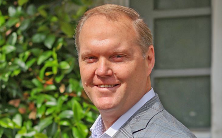 Jason Scott, Moveli (1)