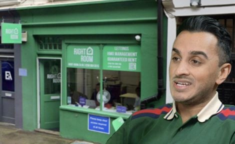 Ehsan Ahmed, Right Room