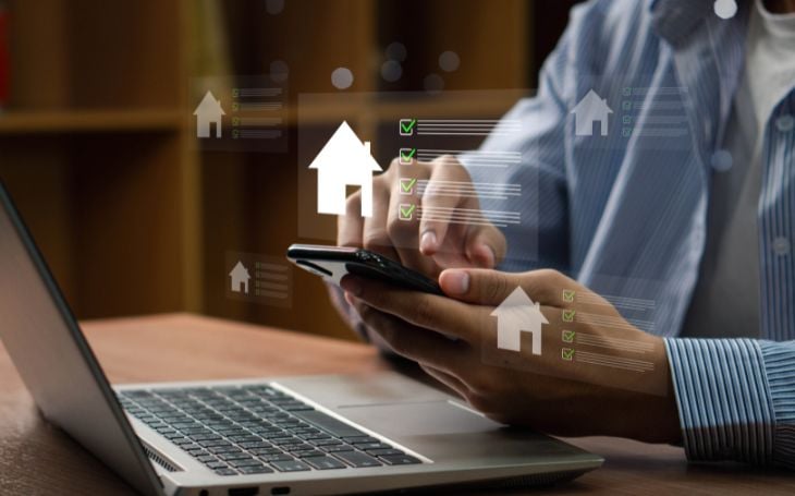 Digital conveyancing feature - laptop and pull out graphics