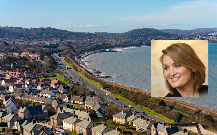 Nicky-Williamson and Colwyn-bay-North-Wales