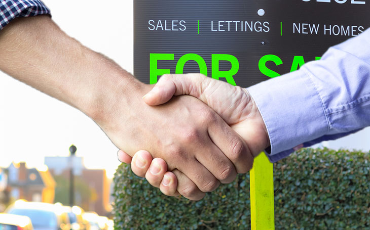 Tough times driving estate agents to offer up-front fees – but is it wise?