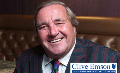 Clive-Emson-Auctioneer