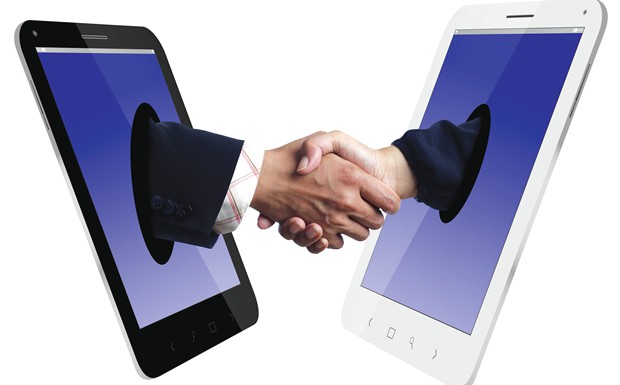 email-contracts-ipad-hands-shaking
