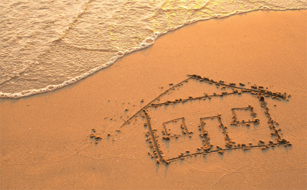 house in the sand image